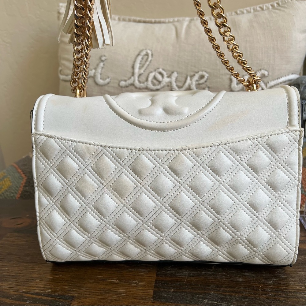 ❗️SOLD ❗️Tory Burch Fleming White Leather Flap Chain Convertible ShoulderBag - Picture 6 of 17